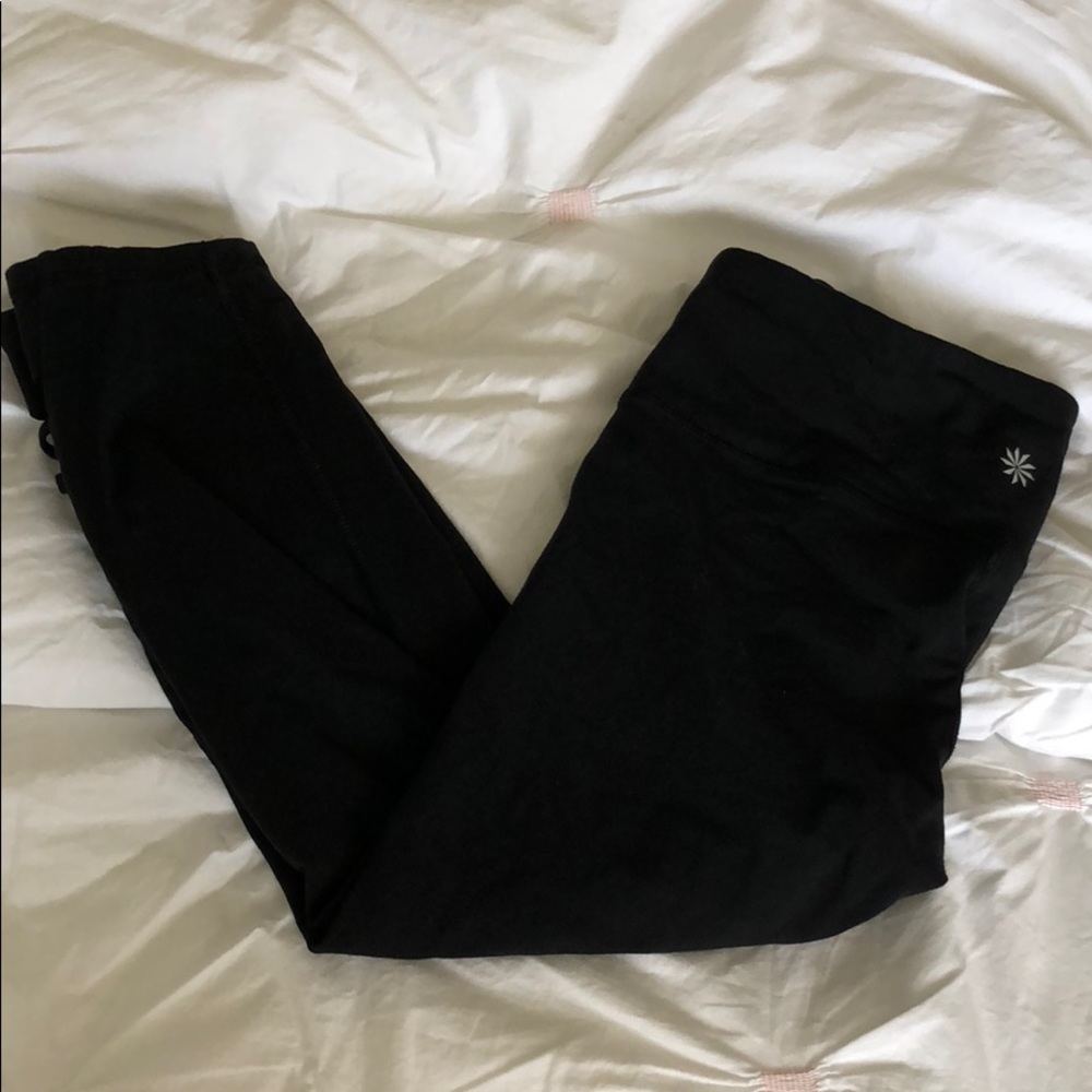 Athleta Cropped Black Leggings